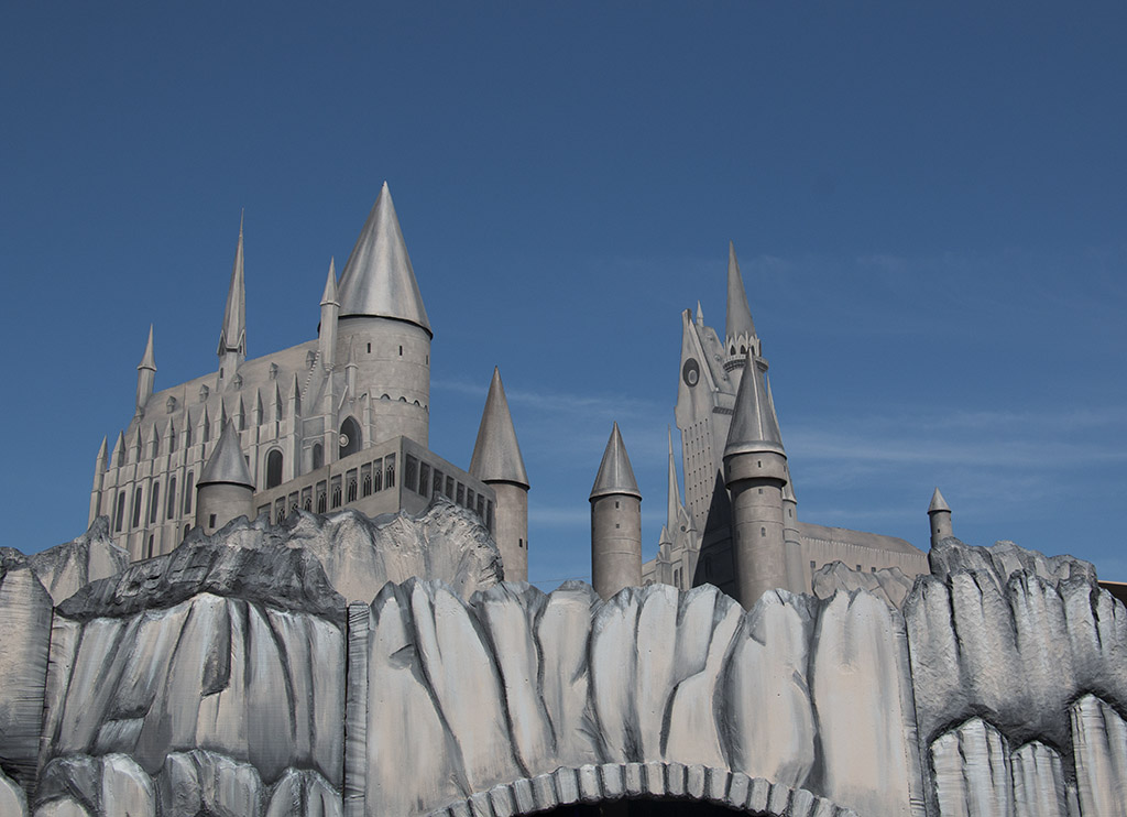 photo12 An image of Hogwarts Castle for 2018 Hocus Pocus